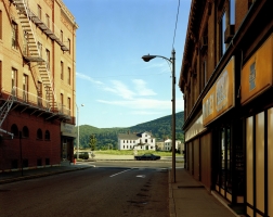© Stephen-Shore, Uncommon Places, Holden Street, North Adams, Massachusetts, July 13 , 1974