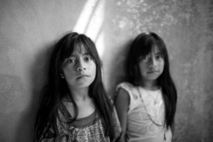 Aylin y Andrea, Teococuilco de Marcos Pérez, Oaxaca, México, 2015