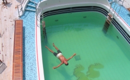 ©Pat Callaway, Float Boat